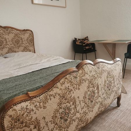 Au Petit Faubourg Lägenhet Grignan Exteriör bild